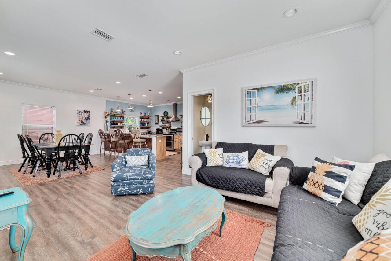 Walk To Beach, Secluded, Gazebo With Grill, 1Gig Wifi, Washer And Dryer, Games Gulf Shores Bagian luar foto